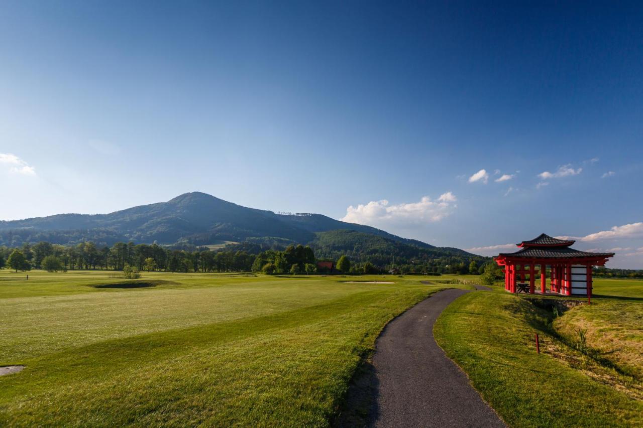 Apartman Na Golfu Čeladná Exterior foto